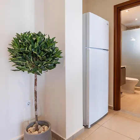 Town, 3 Min To - Kyma 3 Apartment